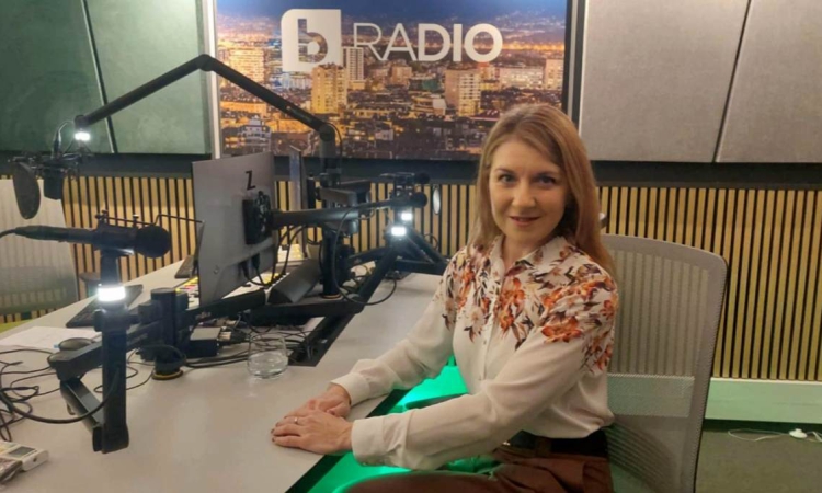 В Новогодишната нощ потребителите ще могат да плащат и в левове, и в евро